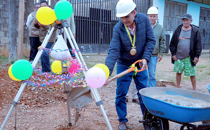 Instalación de tuberías pluviales
