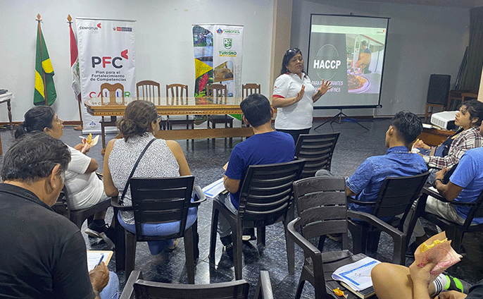 Capacitación HACCP a emprendedores