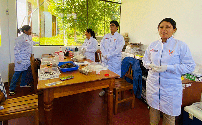 Laboratorio renovado del IIAP